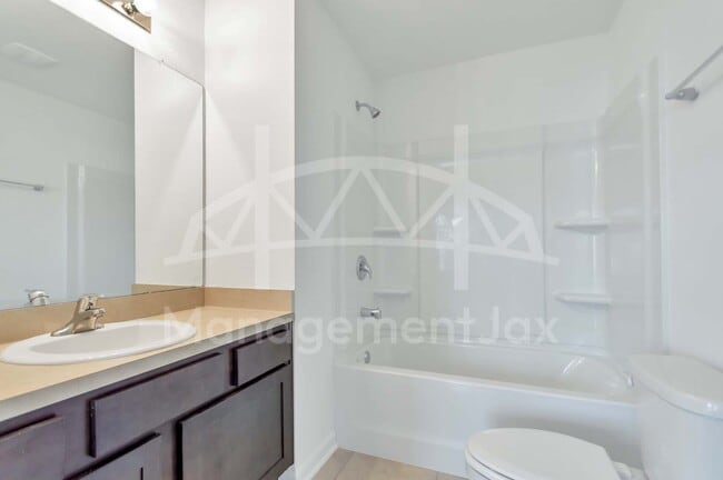 Building Photo - 8330 Zenith Cir
