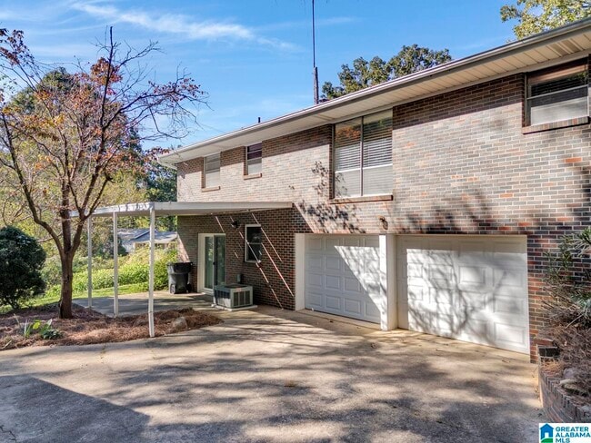 Building Photo - 2516 Ridgewood Rd