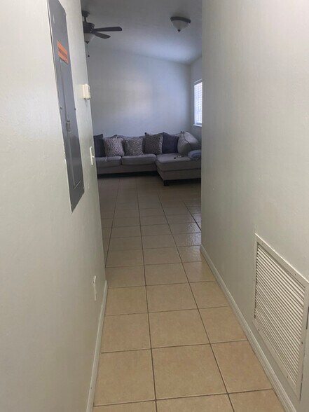 Primary Photo - 4629 29th St SW