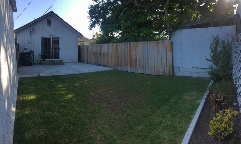 Private back yard - 2343 246th Pl