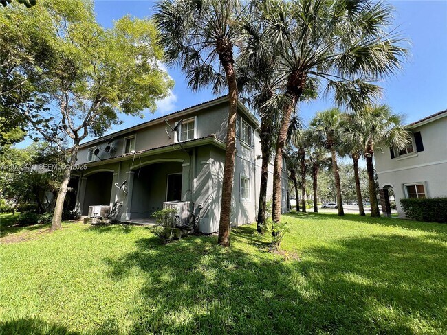 Building Photo - 8208 SW 29th St