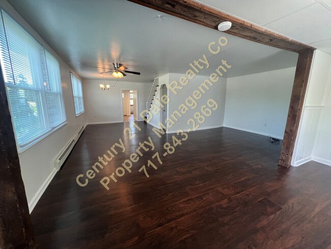 Building Photo - 7322 Lincoln Hwy