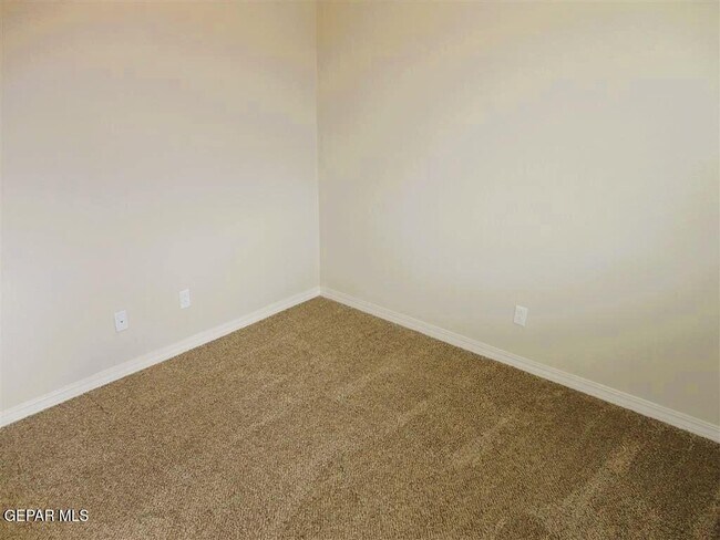 Building Photo - 14254 Earl Chokiski