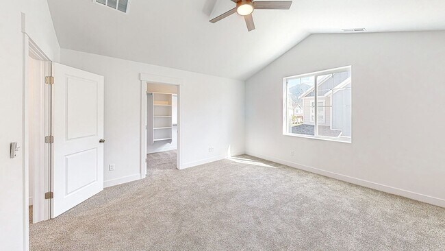 Building Photo - Incredible End Unit in Spanish Fork's Rive...