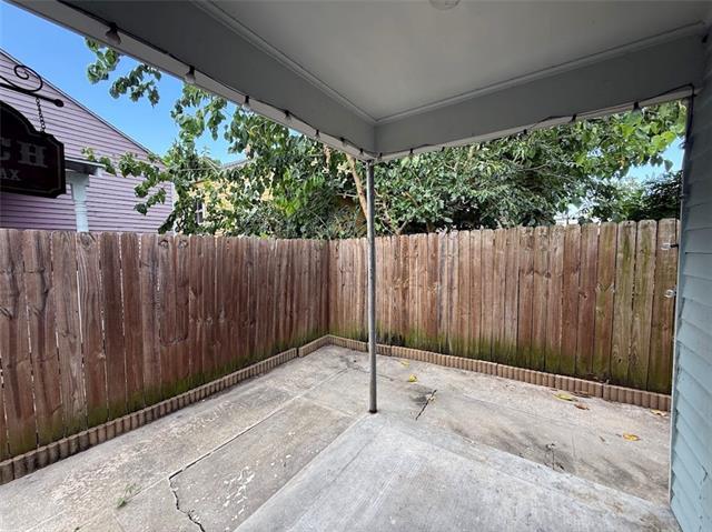 Building Photo - 7471 Hurst St