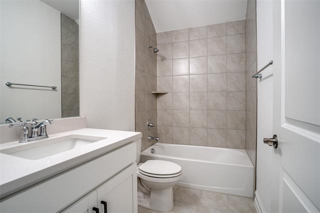 Building Photo - 4116 Adelaide Dr