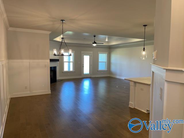 Building Photo - 161 Rugby Dr