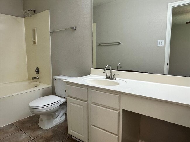 Building Photo - 1008 Aransas Cove