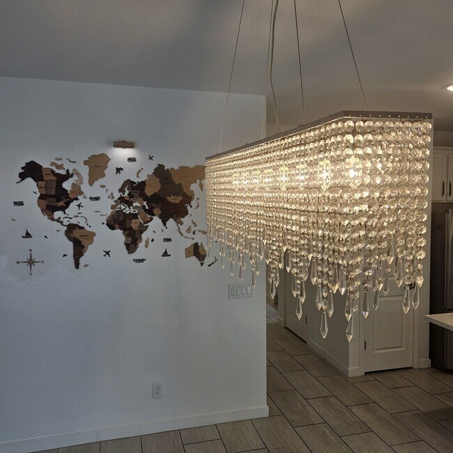 Building Photo - A luxe home in the heart of Chandler