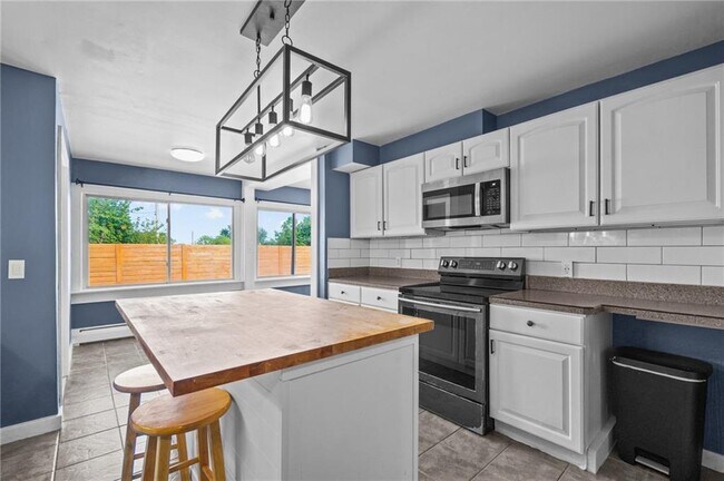 Building Photo - 20 Bradley Terrace