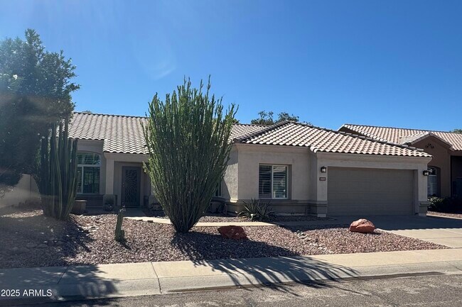 Building Photo - 4435 E Cathedral Rock Dr