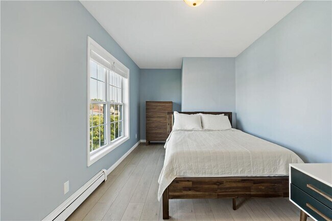 Building Photo - 11 Defelice Rd