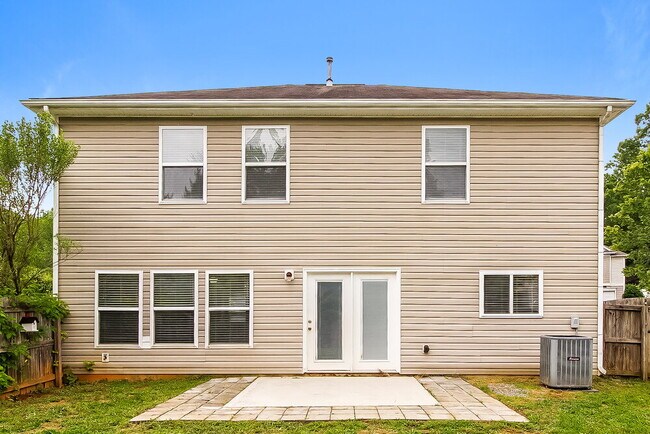 Building Photo - 9630 Falling Stream Dr