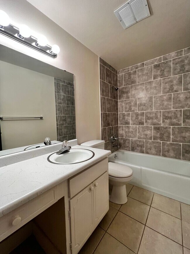 Building Photo - Mathews634 (KC-JF-NB)