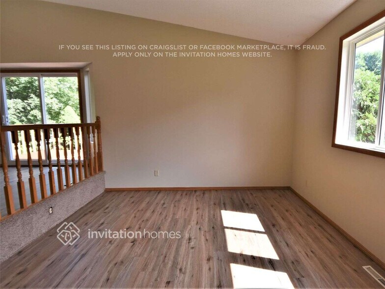 Building Photo - 9356 Vincent Ave N