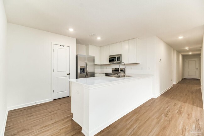 Building Photo - 4719 Eagles Rdg Rd