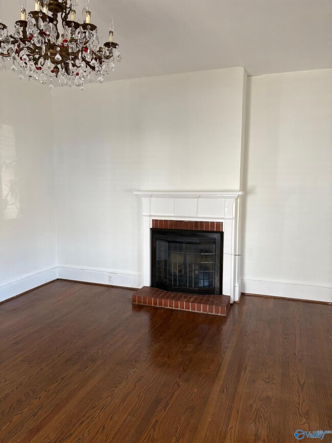 Building Photo - 508 N Madison St