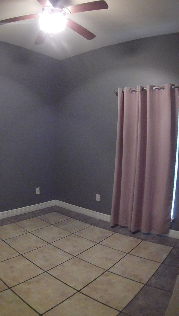 Building Photo - 708 Quiet Cove Cir