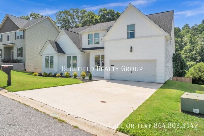 Building Photo - 713 Rockcliff St
