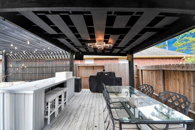 Building Photo - 7719 Malac Rd