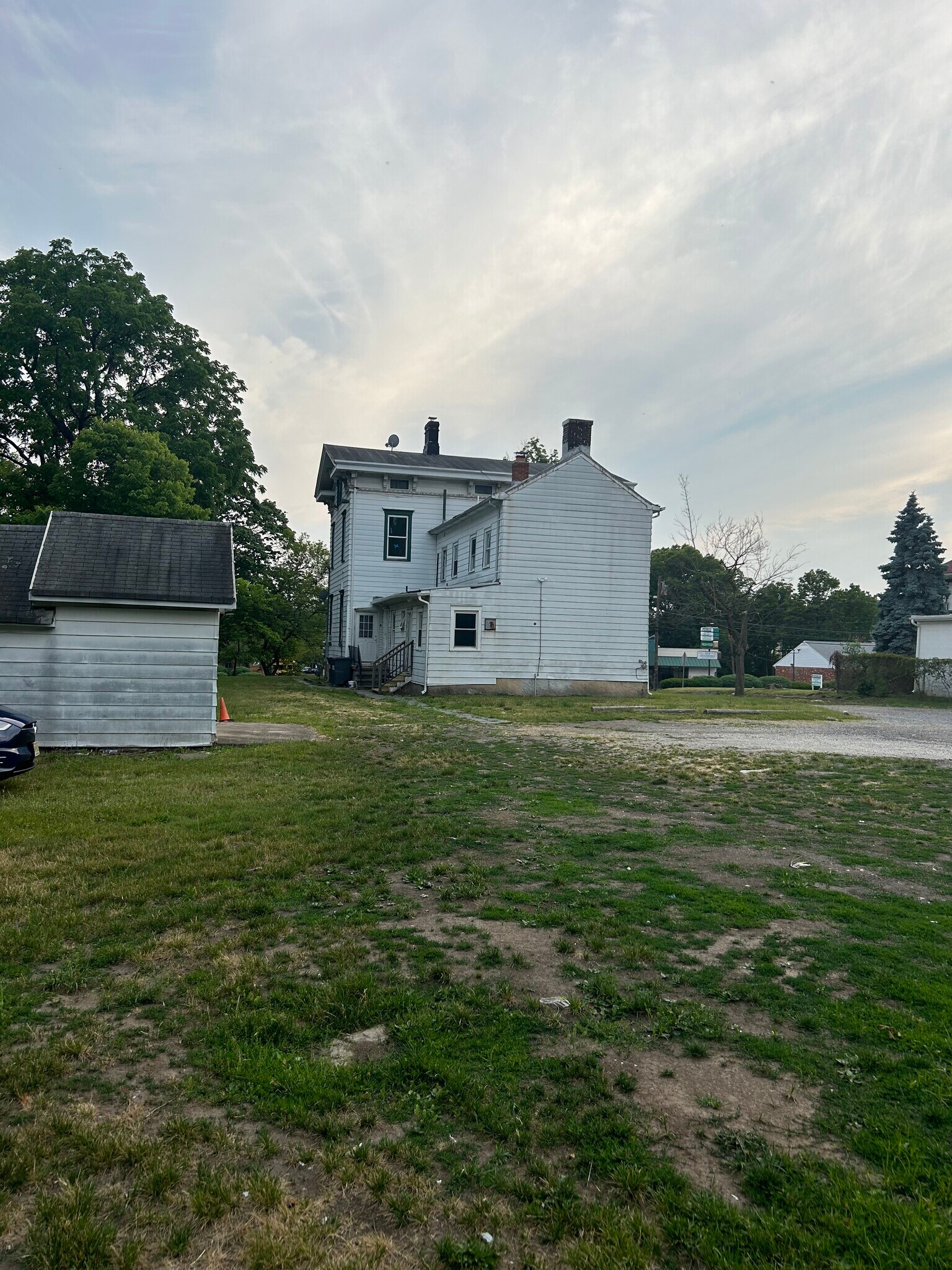 Building Photo - 1530 Pennington Rd