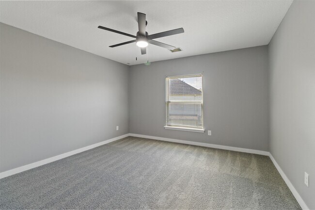 Building Photo - 3904 Ivywood Dr