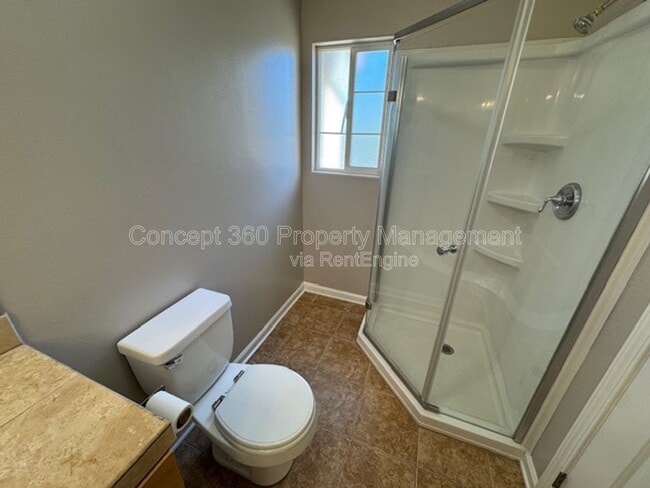 Building Photo - 3536 Linden Ave