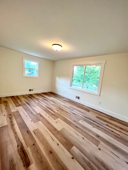 Building Photo - 222 Northgate Cir