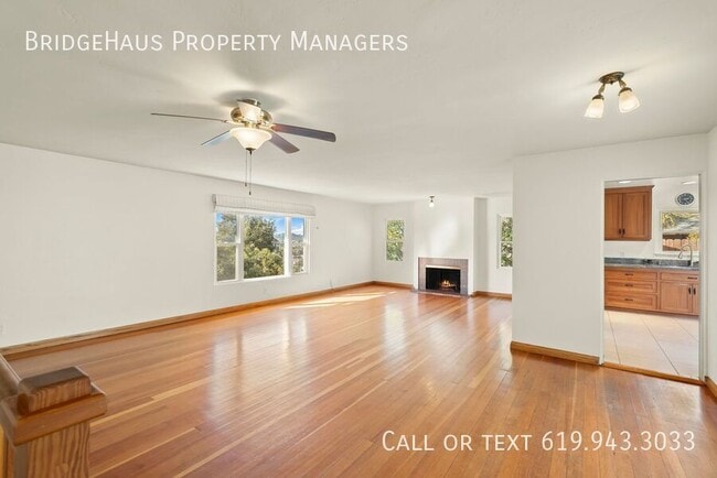 Building Photo - 4739 Hillcrest Ave