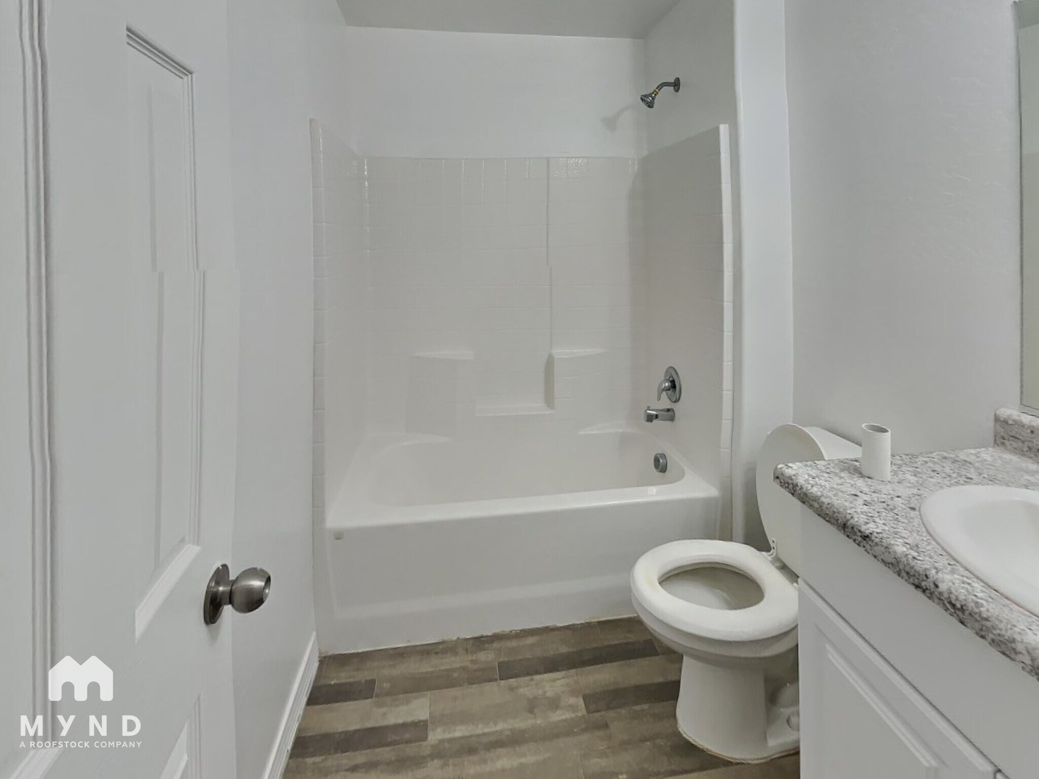 Building Photo - 953 Kachina Dr