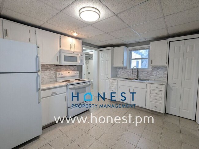 Building Photo - 73 Kennedy Memorial Dr