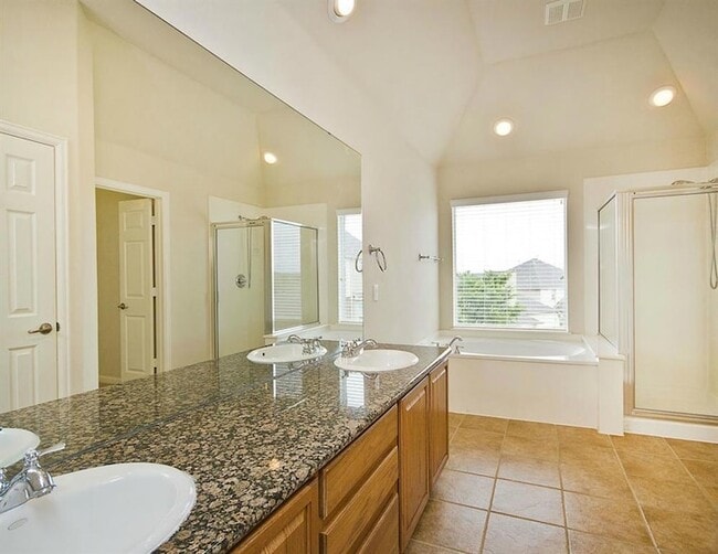 Building Photo - 14812 Avery Ranch Blvd