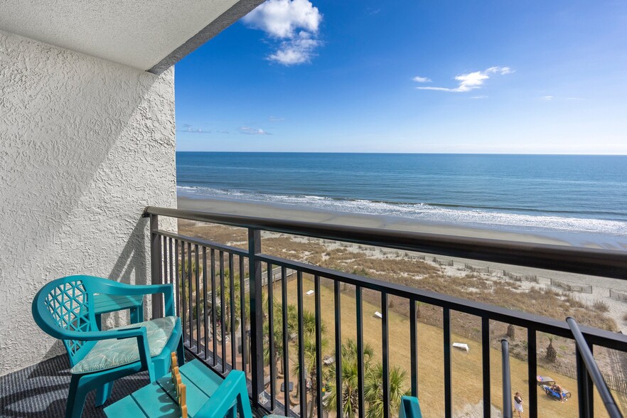 Building Photo - 6804 N Ocean Blvd