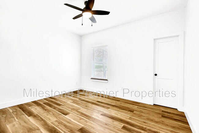 Building Photo - 432 Bentwood Dr