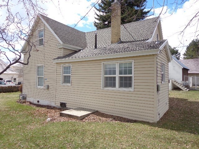 Building Photo - 94 W 250 N
