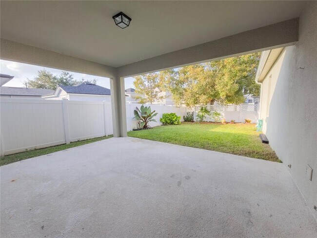 Building Photo - 14613 Old Thicket Trace