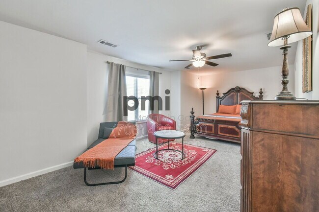 Building Photo - 6306 Pne Rdg Pt