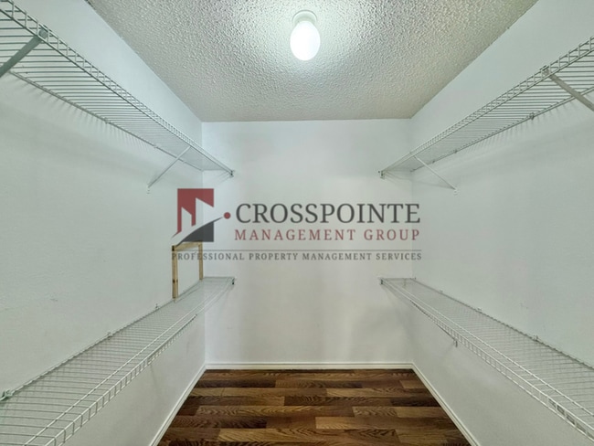 Building Photo - Lease Takeover Opportunity Available!