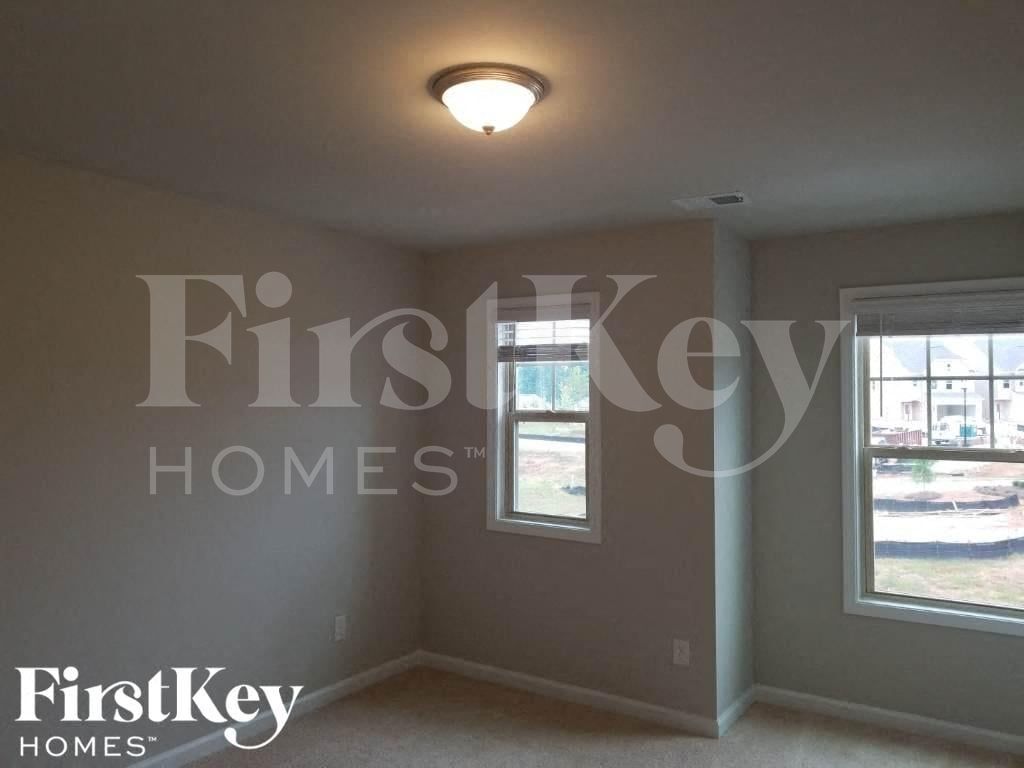 Building Photo - 3124 Baylor Cir