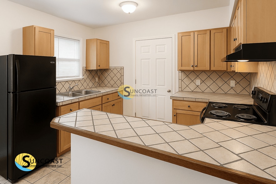 Building Photo - 1773 Louvre Dr