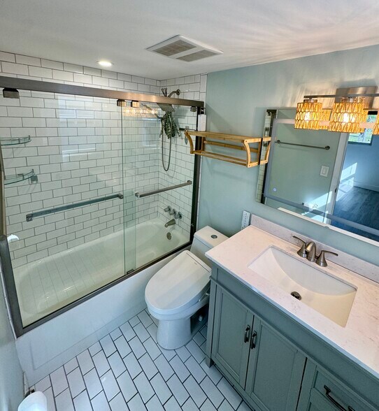 Building Photo - 5701 NW 2nd Ave