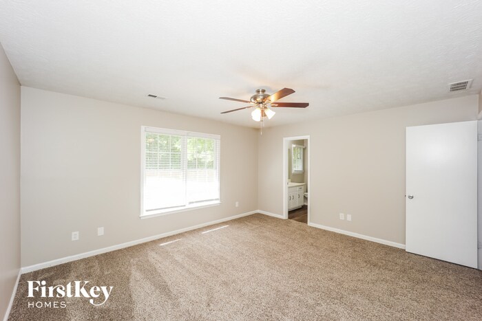 Building Photo - 60 Vineyards Dr