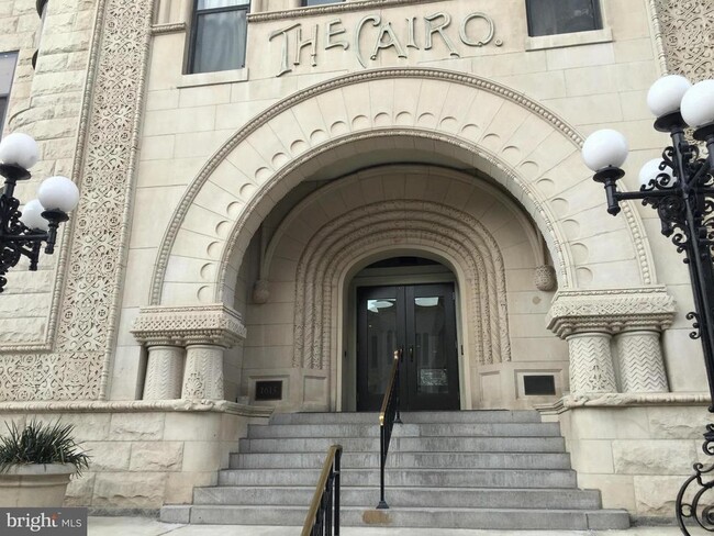 Building Photo - 1615 Q St NW