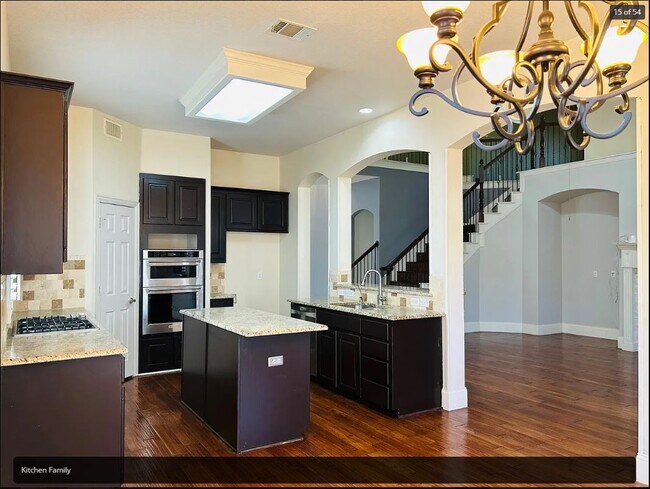 Building Photo - 8128 Grand Canyon Dr
