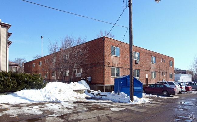 Building Photo - 37-39 Jefferson Ave