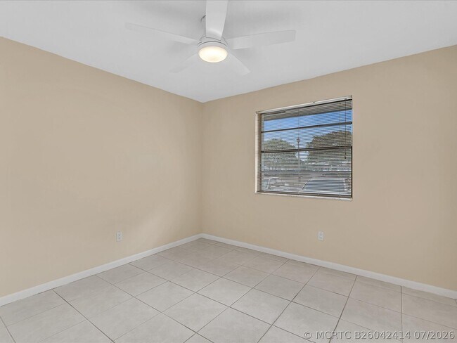 Building Photo - 299 NW 36th Ave