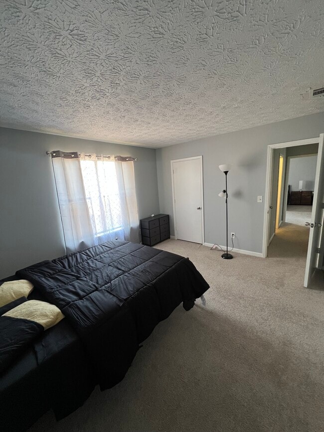 Building Photo - 3835 Baldur Ct