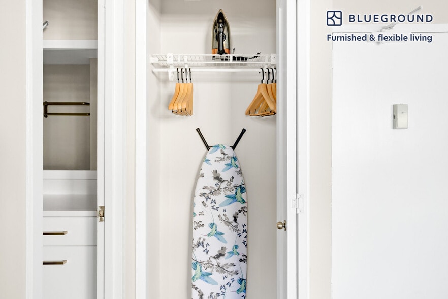 Building Photo - 1515 Richmond Hwy