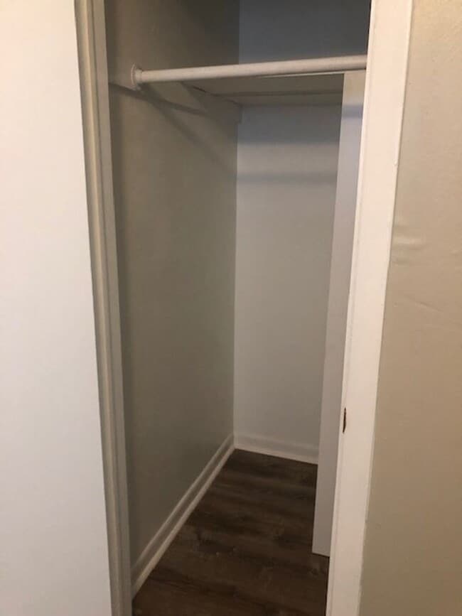 Building Photo - 1014 Woronoca Ave