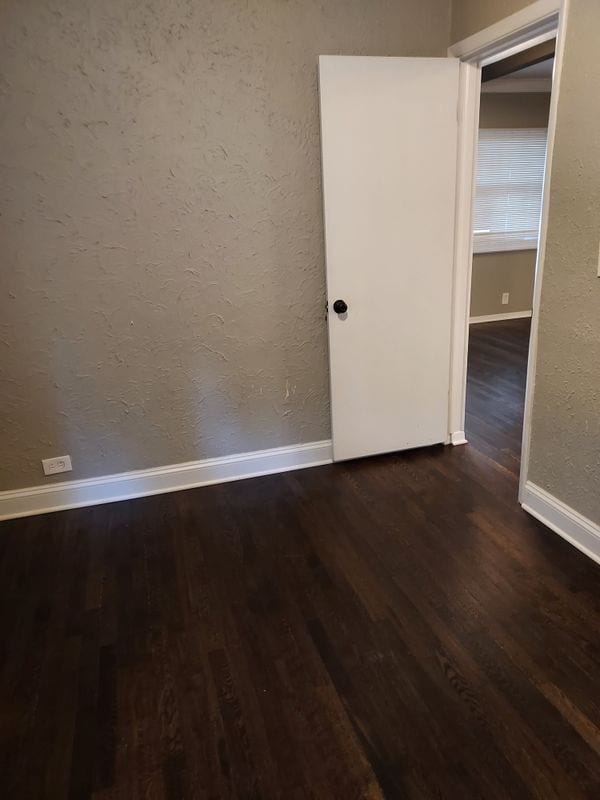 Building Photo - 3268 Prairie Ave